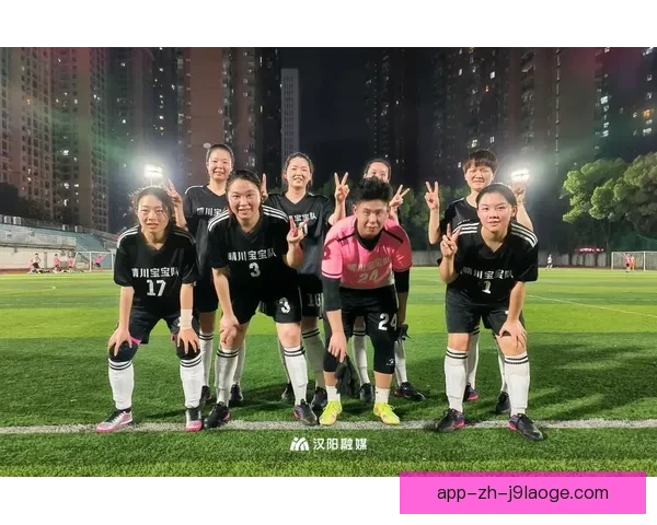 埃斯皮塔加拉塔萨雷女足门将：从守门员到队伍核心的成长与挑战